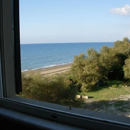 Appartamento Sul Mare Apartment *